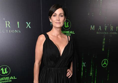 carrie anne moss net worth|matrix star net worth.